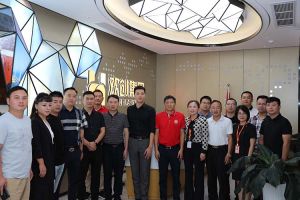 欢迎宜春市团委书记、商会及青企等一行领导莅临开云足球,开云足球(中国)
人力集团指导
